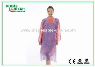 Purple / Blue Lightweight Disposable Poly Aprons for Beauty Salon 70cm x 135cm